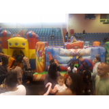 brinquedos infláveis para escolas preço Grajau